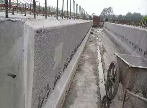 混凝土的收縮不可避免危害巨大,添加膨脹劑的關鍵就在這里